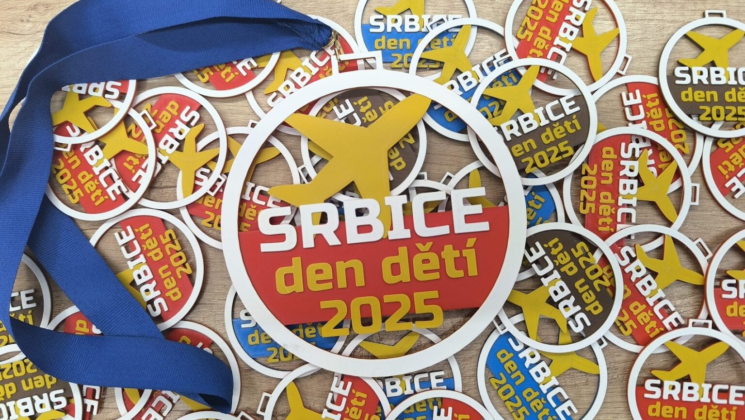 3D tištěná medaile a předměty s logem na míru od DanceMission