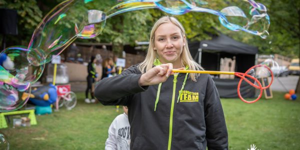 Obří bubliny DanceMission na akci