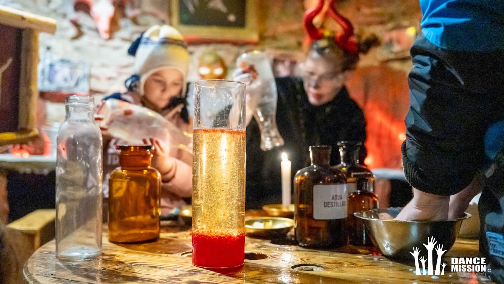 Alchymistická laboratoř ve sklepení