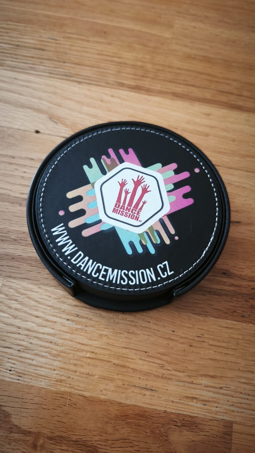 DanceMission.CZ Podtácky v boxu