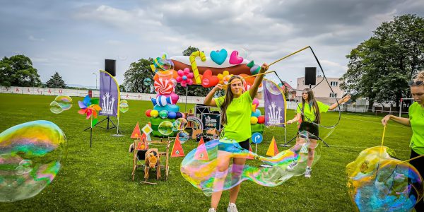 Obří bubliny DanceMission na akci